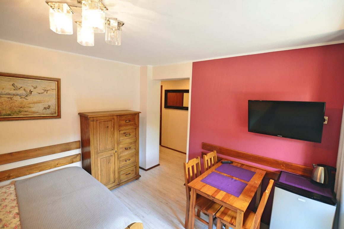 pokoj-3-osobowy-willa-lena-2 Pokój 3-osobowy